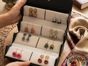 Classic Jhumka & Cosmetics 8-in-1 Curated Hamper